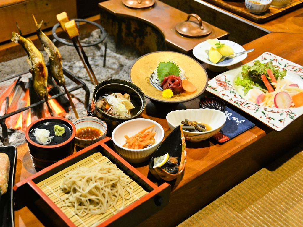 Irorinoyado Ashina Otel Aizuwakamatsu Dış mekan fotoğraf